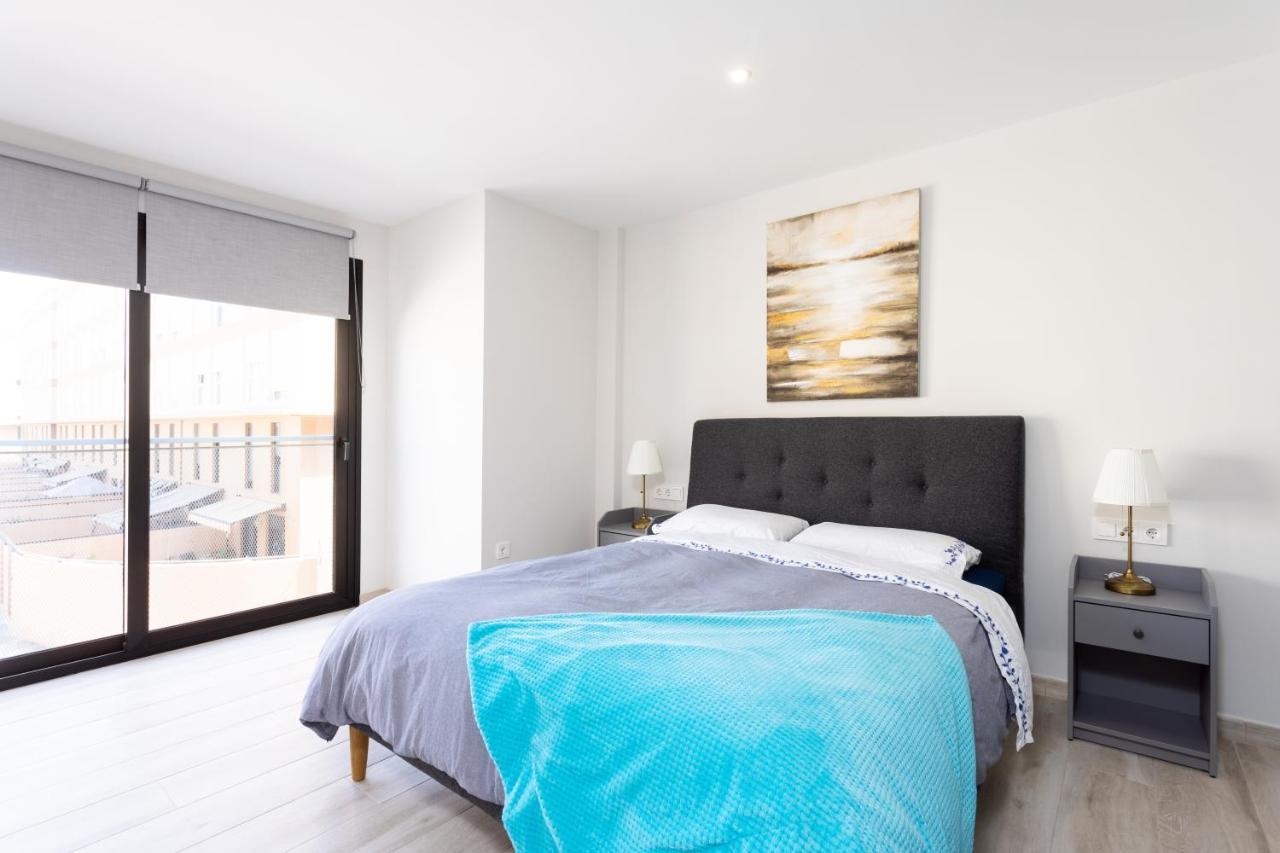 New 140m2 Loft-style Flat At Town Heart, 3 Beaches Close Casa Leon * El Medano (Tenerife)