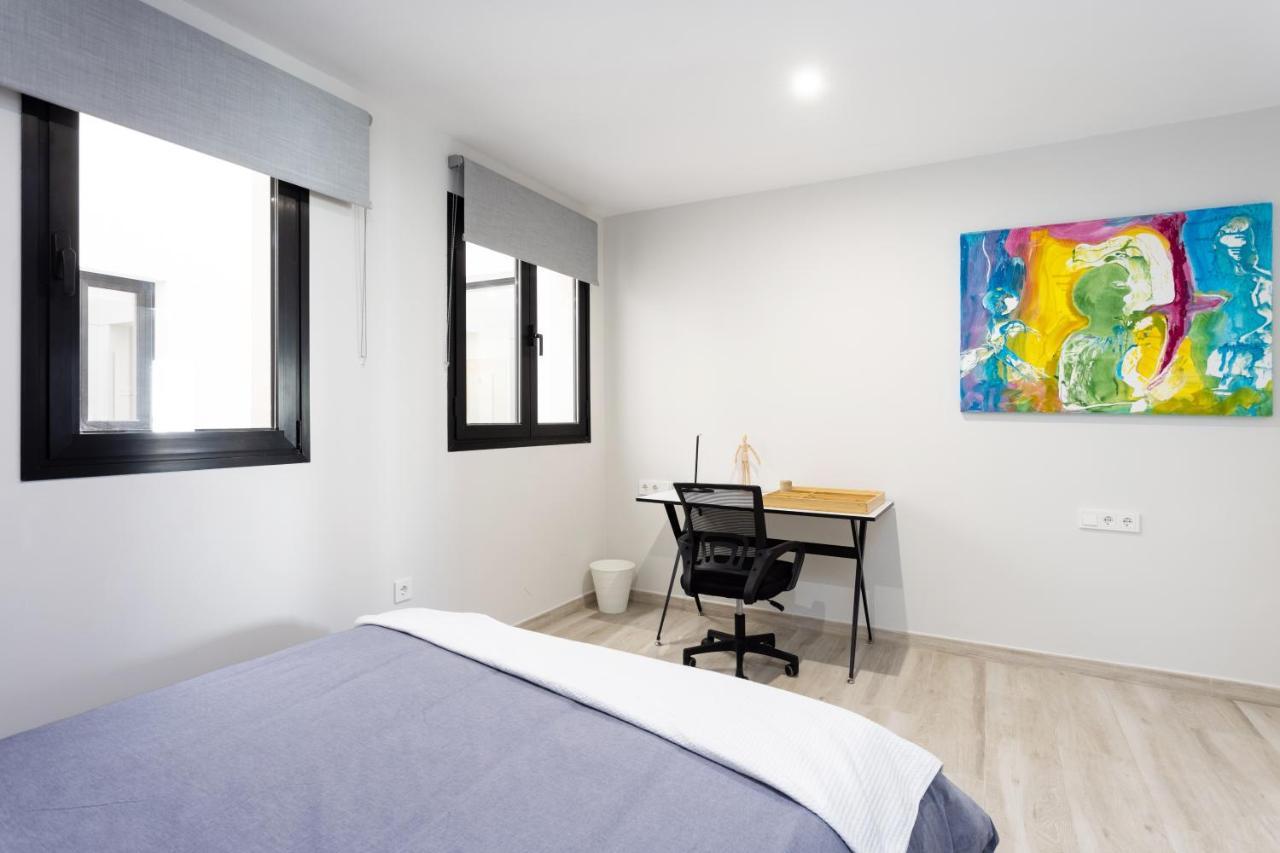 Apartment New 140m2 Loft-style Flat At Town Heart, 3 Beaches Close Casa Leon *